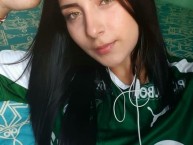 Hincha - Tribunera - Chica - Fanatica de la Barra: Frente Radical Verdiblanco • Club: Deportivo Cali • País: Colombia