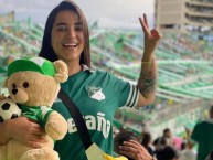 Hincha - Tribunera - Chica - Fanatica de la Barra: Frente Radical Verdiblanco • Club: Deportivo Cali