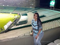 Hincha - Tribunera - Chica - Fanatica de la Barra: Frente Radical Verdiblanco • Club: Deportivo Cali