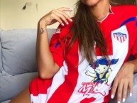 Hincha - Tribunera - Chica - Fanatica de la Barra: Frente Rojiblanco Sur • Club: Junior de Barranquilla