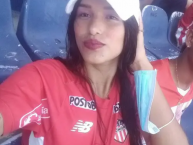 Hincha - Tribunera - Chica - Fanatica de la Barra: Frente Rojiblanco Sur • Club: Junior de Barranquilla