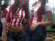 Hincha - Tribunera - Chica - Fanatica de la Barra: Frente Rojiblanco Sur • Club: Junior de Barranquilla