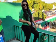 Hincha - Tribunera - Chica - Fanatica de la Barra: Fúria Verde • Club: Marathón