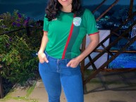 Hincha - Tribunera - Chica - Fanatica de la Barra: Fúria Verde • Club: Marathón