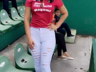 Hincha - Tribunera - Chica - Fanatica de la Barra: Fúria Verde • Club: Marathón