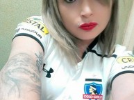 Hincha - Tribunera - Chica - Fanatica de la Barra: Garra Blanca • Club: Colo-Colo