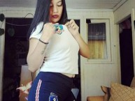 Hincha - Tribunera - Chica - Fanatica de la Barra: Garra Blanca • Club: Colo-Colo