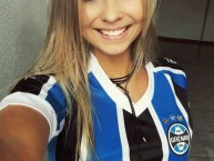 Hincha - Tribunera - Chica - Fanatica de la Barra: Geral do Grêmio • Club: Grêmio • País: Brasil