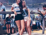 Hincha - Tribunera - Chica - Fanatica de la Barra: Geral do Grêmio • Club: Grêmio