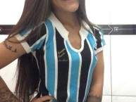 Hincha - Tribunera - Chica - Fanatica de la Barra: Geral do Grêmio • Club: Grêmio