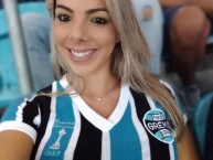 Hincha - Tribunera - Chica - Fanatica de la Barra: Geral do Grêmio • Club: Grêmio