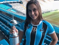 Hincha - Tribunera - Chica - Fanatica de la Barra: Geral do Grêmio • Club: Grêmio