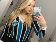 Hincha - Tribunera - Chica - Fanatica de la Barra: Geral do Grêmio • Club: Grêmio • País: Brasil