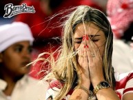 Hincha - Tribunera - Chica - Fanatica de la Barra: Guarda Popular • Club: Internacional