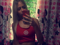 Hincha - Tribunera - Chica - Fanatica de la Barra: Guarda Popular • Club: Internacional