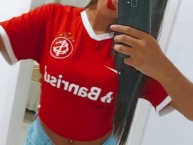 Hincha - Tribunera - Chica - Fanatica de la Barra: Guarda Popular • Club: Internacional