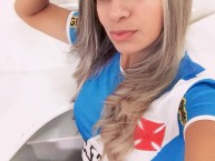 Hincha - Tribunera - Chica - Fanatica de la Barra: Guerreiros do Almirante • Club: Vasco da Gama