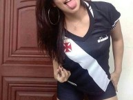 Hincha - Tribunera - Chica - Fanatica de la Barra: Guerreiros do Almirante • Club: Vasco da Gama