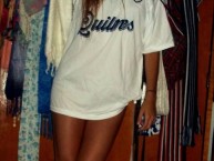 Hincha - Tribunera - Chica - Fanatica de la Barra: Indios Kilmes • Club: Quilmes