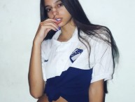 Hincha - Tribunera - Chica - Fanatica de la Barra: Indios Kilmes • Club: Quilmes