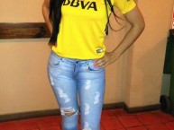 Hincha - Tribunera - Chica - Fanatica de la Barra: La 12 • Club: Boca Juniors