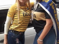 Hincha - Tribunera - Chica - Fanatica de la Barra: La 12 • Club: Boca Juniors