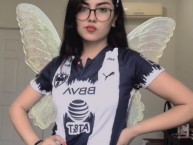 Hincha - Tribunera - Chica - Fanatica de la Barra: La Adicción • Club: Monterrey