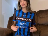 Hincha - Tribunera - Chica - Fanatica de la Barra: La Adicción • Club: Monterrey