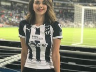 Hincha - Tribunera - Chica - Fanatica de la Barra: La Adicción • Club: Monterrey • País: México