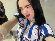 Hincha - Tribunera - Chica - Fanatica de la Barra: La Adicción • Club: Monterrey