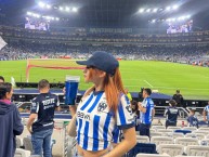 Hincha - Tribunera - Chica - Fanatica de la Barra: La Adicción &bull; Club: Monterrey