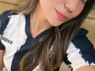 Hincha - Tribunera - Chica - Fanatica de la Barra: La Adicción &bull; Club: Monterrey