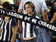 Hincha - Tribunera - Chica - Fanatica de la Barra: La Adicción • Club: Monterrey