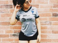 Hincha - Tribunera - Chica - Fanatica de la Barra: La Adicción • Club: Monterrey • País: México