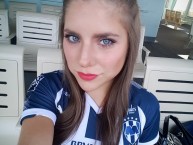 Hincha - Tribunera - Chica - Fanatica de la Barra: La Adicción • Club: Monterrey