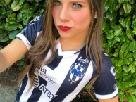 Hincha - Tribunera - Chica - Fanatica de la Barra: La Adicción • Club: Monterrey • País: México