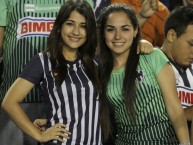 Hincha - Tribunera - Chica - Fanatica de la Barra: La Adicción • Club: Monterrey