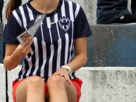 Hincha - Tribunera - Chica - Fanatica de la Barra: La Adicción • Club: Monterrey