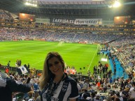 Hincha - Tribunera - Chica - Fanatica de la Barra: La Adicción • Club: Monterrey • País: México