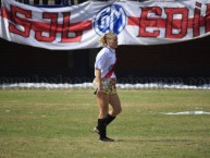 Hincha - Tribunera - Chica - "Valentina Schevchenko" Fanatica de la Barra: La Banda del Basurero • Club: Deportivo Municipal