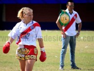 Hincha - Tribunera - Chica - Fanatica de la Barra: La Banda del Basurero • Club: Deportivo Municipal