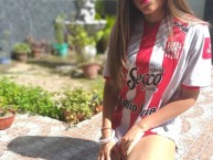 Hincha - Tribunera - Chica - Fanatica de la Barra: La Banda del Camion • Club: San Martín de Tucumán