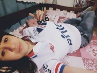 Hincha - Tribunera - Chica - Fanatica de la Barra: La Banda del Parque • Club: Nacional