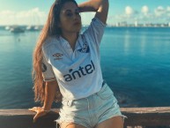 Hincha - Tribunera - Chica - Fanatica de la Barra: La Banda del Parque • Club: Nacional