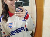 Hincha - Tribunera - Chica - Fanatica de la Barra: La Banda del Parque • Club: Nacional