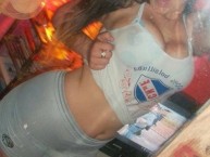 Hincha - Tribunera - Chica - Fanatica de la Barra: La Banda del Parque • Club: Nacional