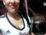 Hincha - Tribunera - Chica - Fanatica de la Barra: La Barra 79 • Club: Olimpia