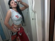 Hincha - Tribunera - Chica - Fanatica de la Barra: La Barra del Rojo • Club: Independiente