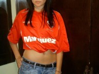 Hincha - Tribunera - Chica - Fanatica de la Barra: La Barra del Rojo • Club: Independiente