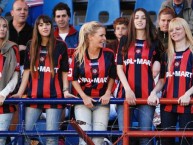 Hincha - Tribunera - Chica - Fanatica de la Barra: La Gloriosa Butteler • Club: San Lorenzo